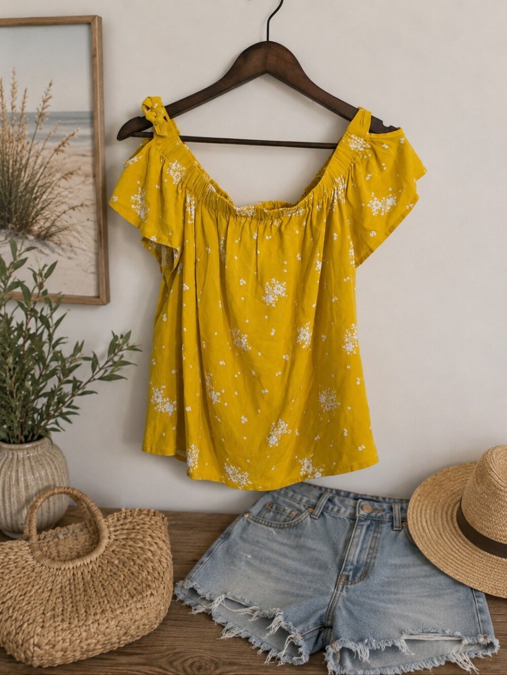 One Heart Clothing Los Angeles Yellow Floral Tie Sleeve Top Women's